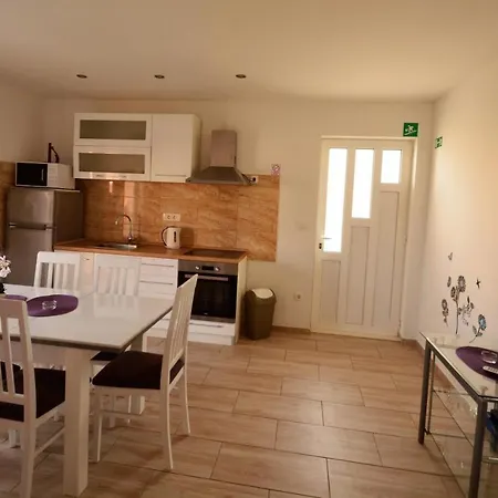 Kala And Tina Apartamento Podstrana